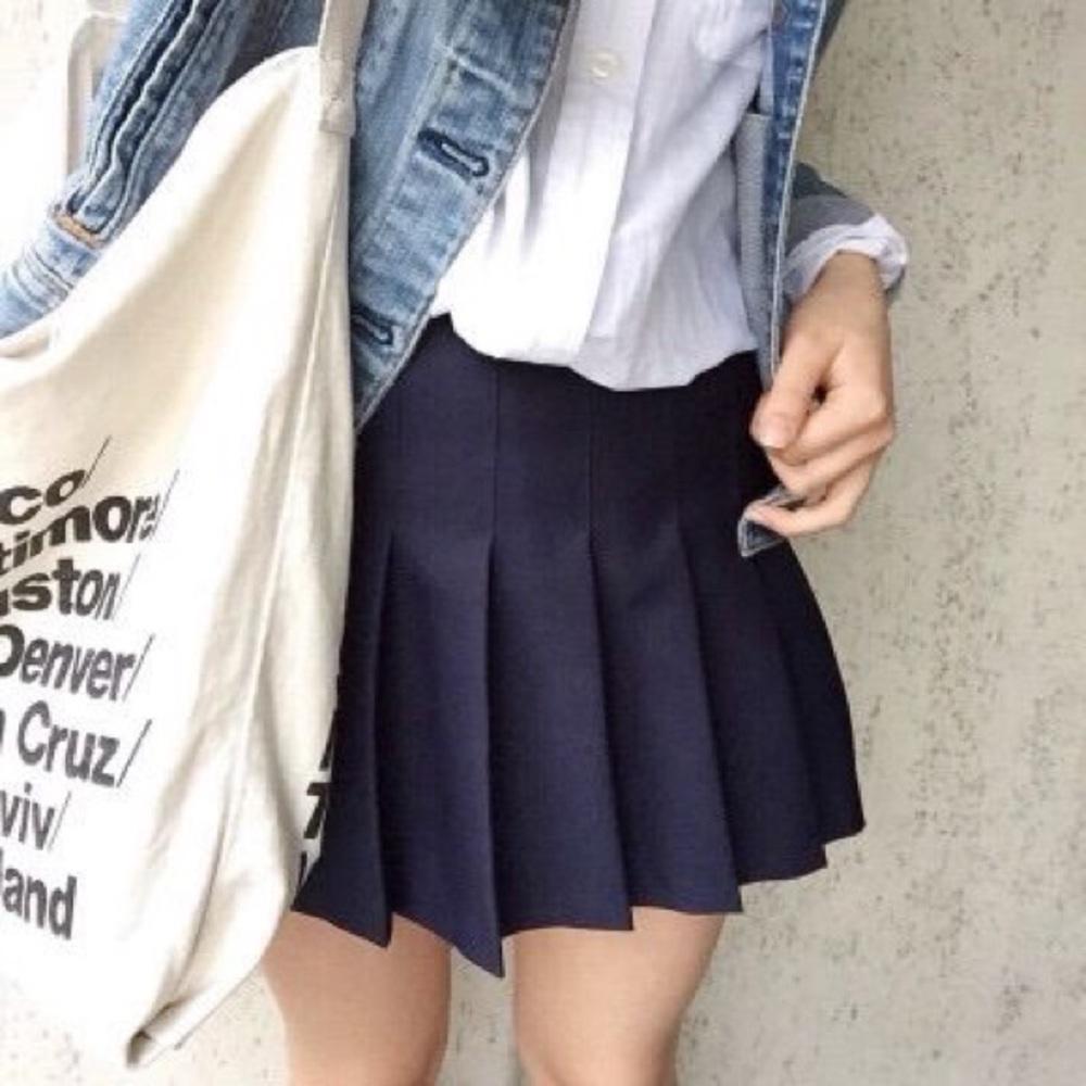 American apparel navy tennis skirt.
